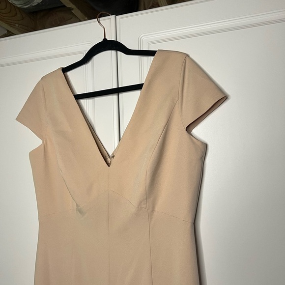 Amsale Viola Crepe Bridesmaid NWT Dress - Picture 4 of 9
